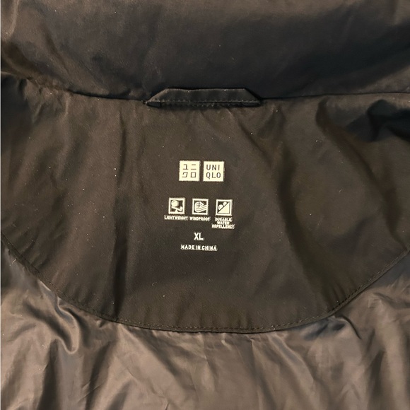 Uniqlo Puffer Seamless Down Long Coat-Womens - Picture 4 of 5